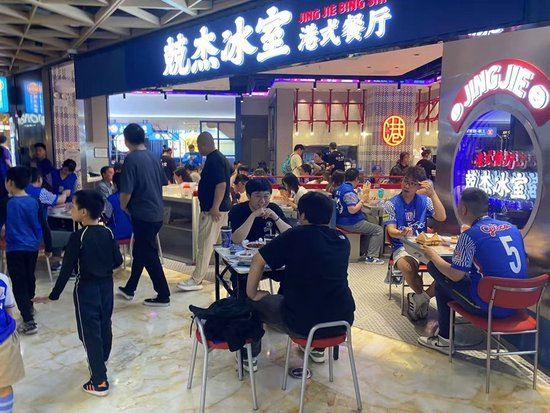 了解旗下六大电子游戏平台用户总数已突破三百万人。