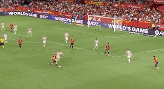 1790725775678048429.gif 4.gif