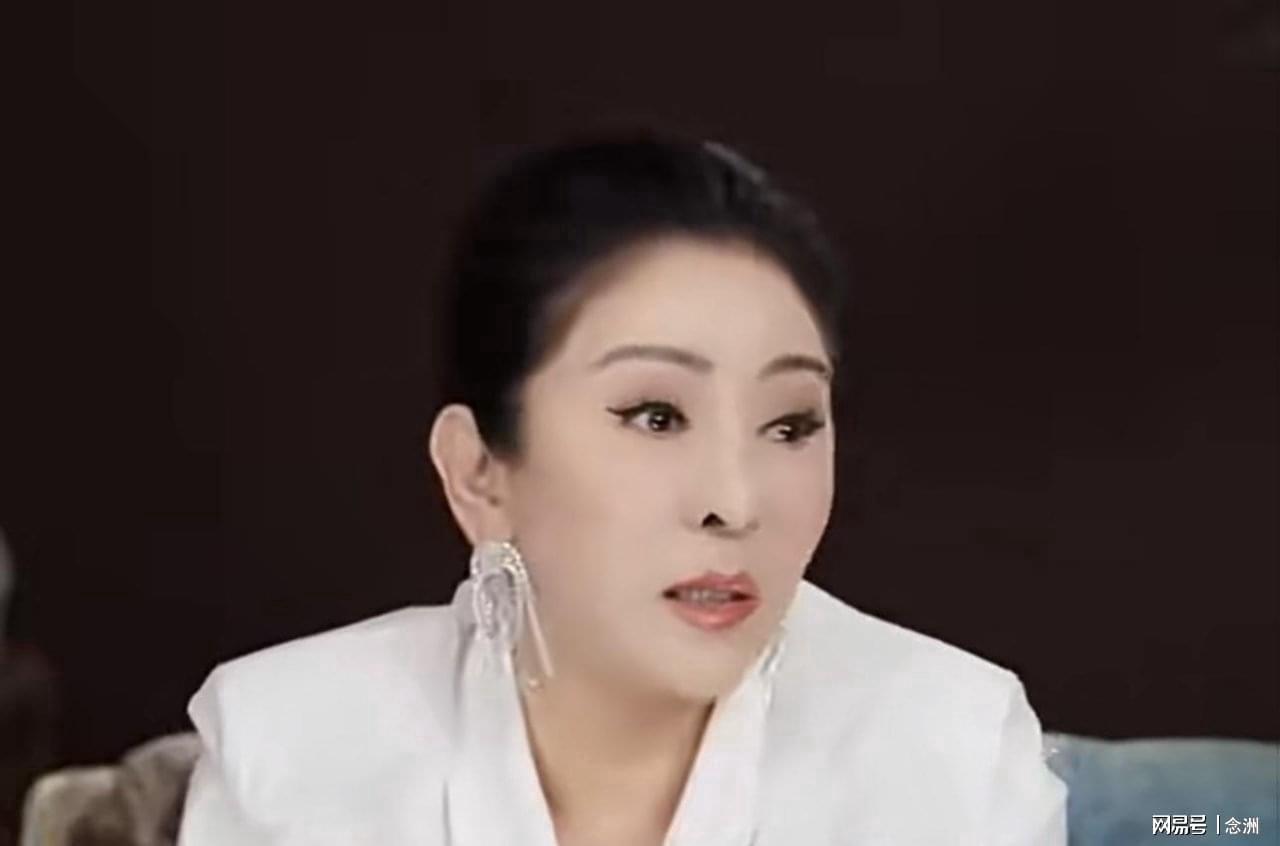 金狮贵宾会相关图片