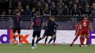 1791933731360065193.gif 金狮贵宾会介绍图片