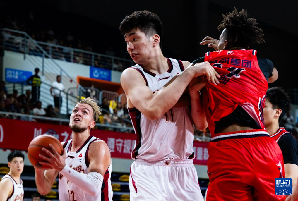 CBA常规赛：广州智都集团胜浙江稠州金租